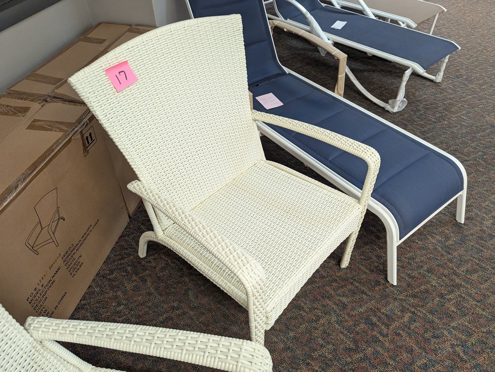 Image for Patio Furniture For Sale - 19 Items