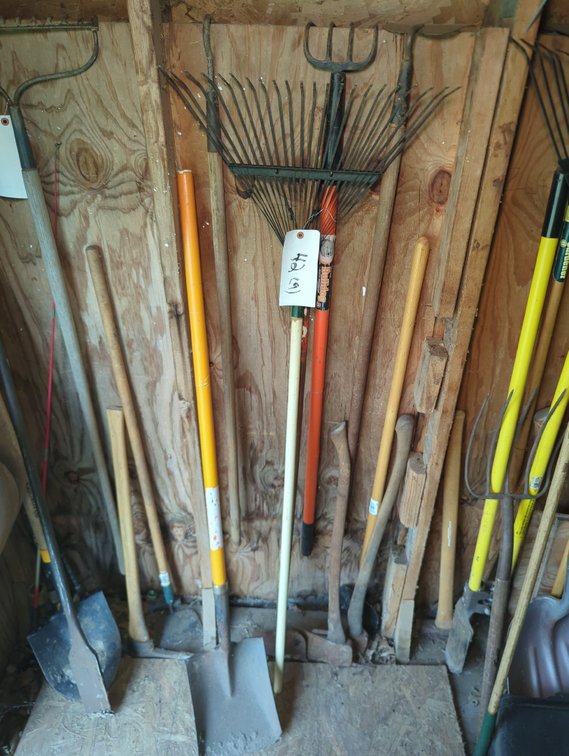 Shovel, Rake, Axes, Hoes and more (9)