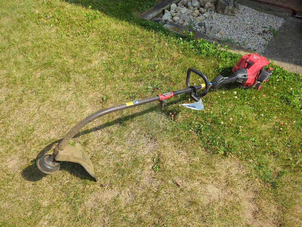 Craftsman WC 215 Gas Trimmer