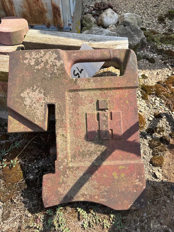 International harvester suitcase weight