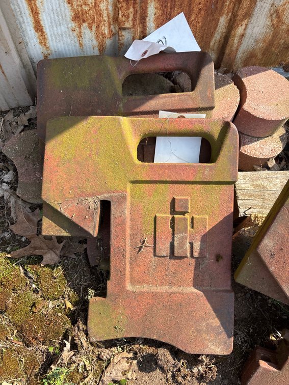 International harvester suitcase weight