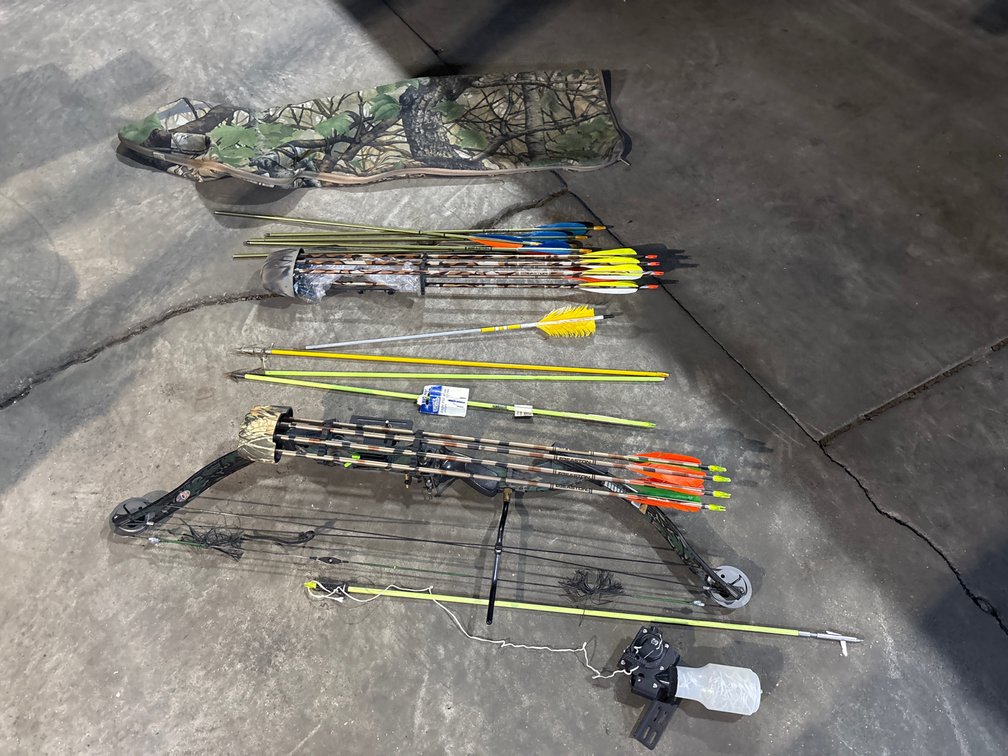 PSE Carroll Marader II Bow, arrows, case