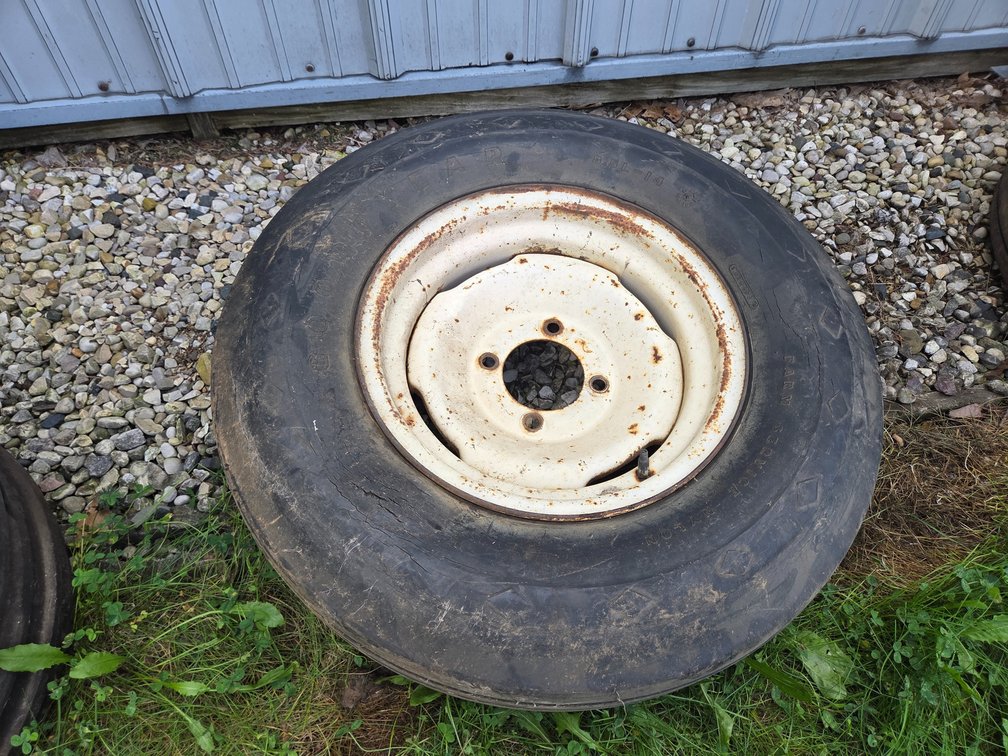 8.5L-14 Implement Tire on 4 Hole Rim