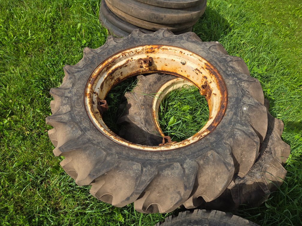 (2) 9.5-24 Tractor Tires and Rims