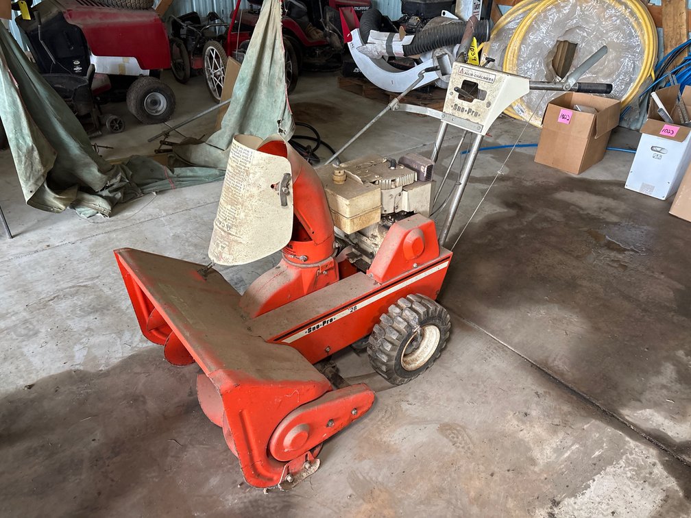 Allis Chalmers Sno Pro 28 Snow Blower