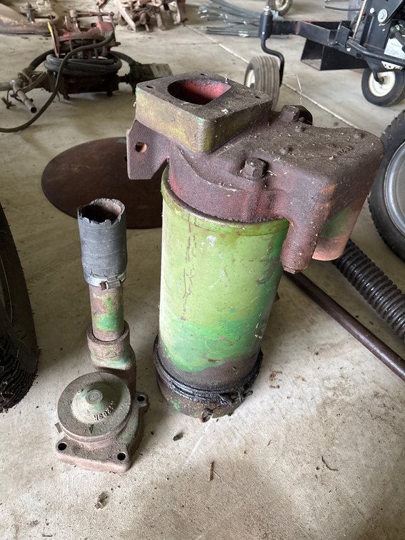 John Deere Air Cleaner Assembly