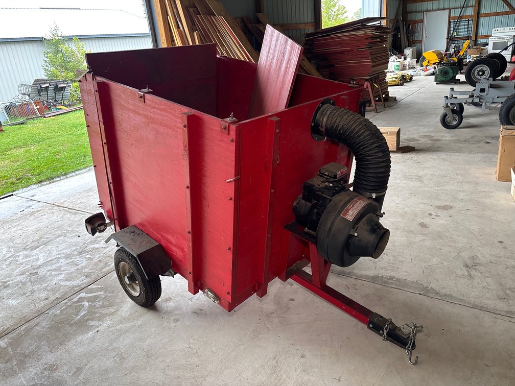 Leaf Vac Trailer