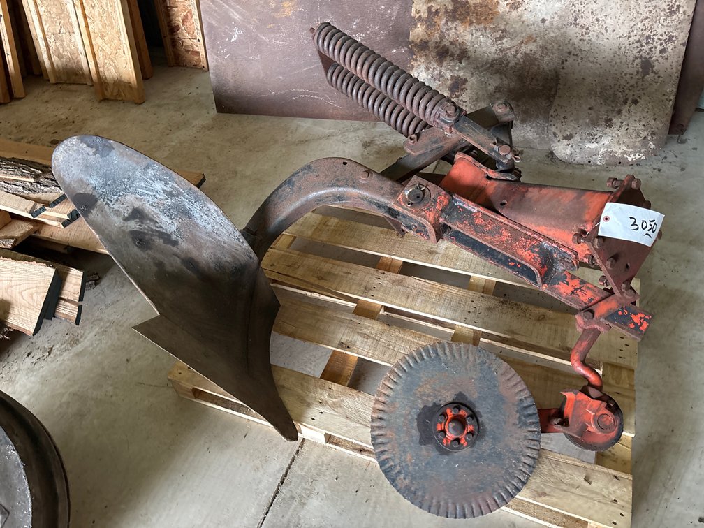 Allis Chalmers Add-On Plow Bottom