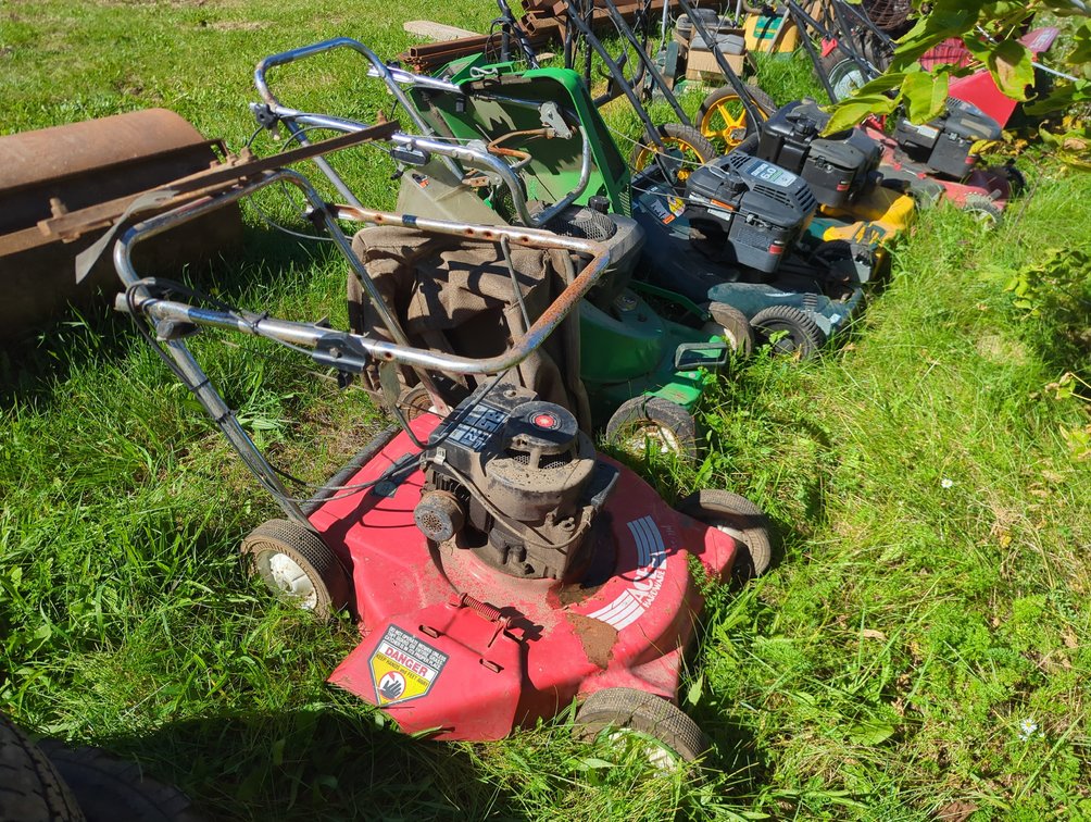 (5) Push Mowers - Parts/Scrap