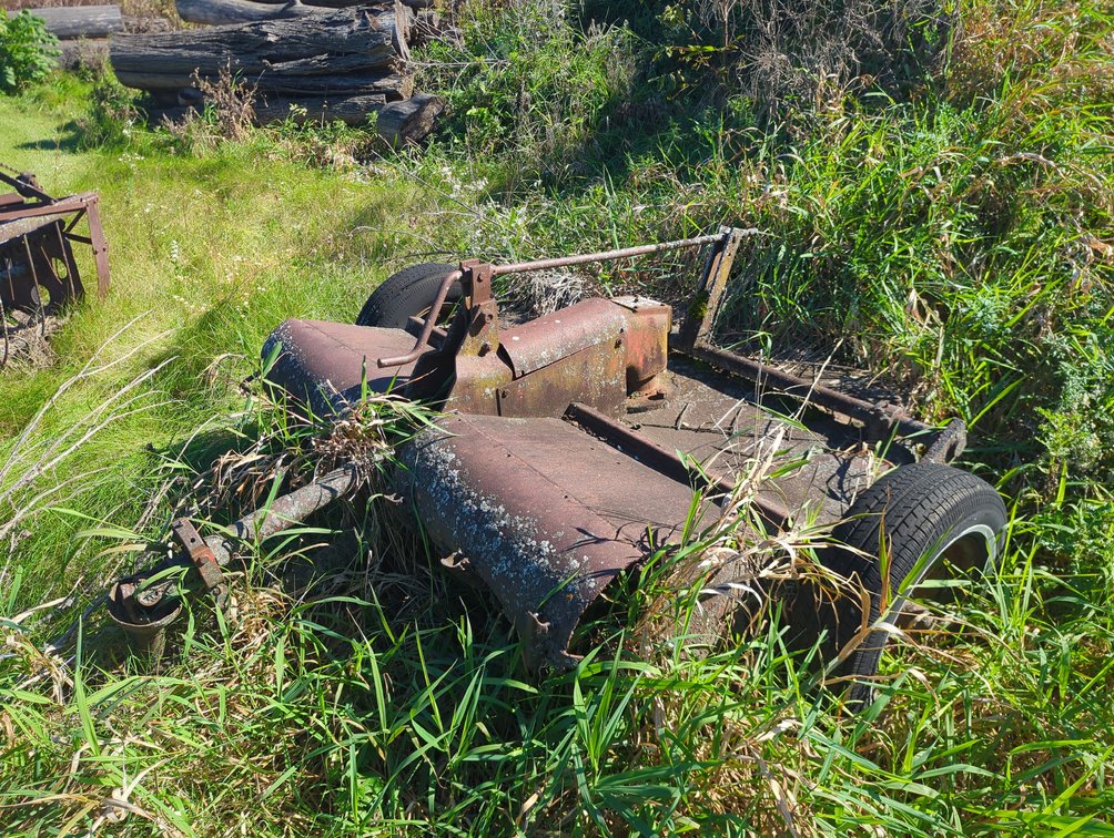 Scrap Machinery & Pile