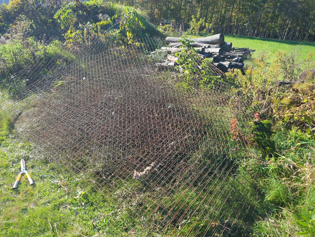 Pile of Wire Panels for Concrete