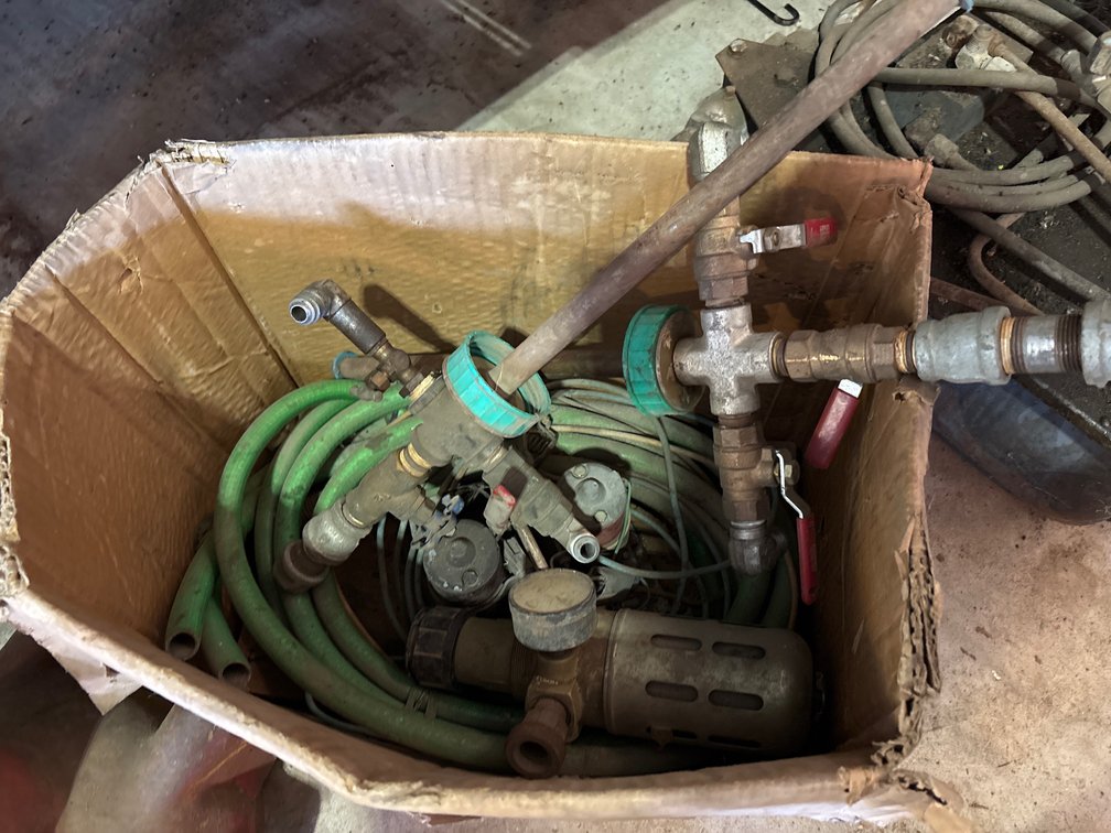 Holley Fuel Pump; Pneumatic Regulator; (2) Valves