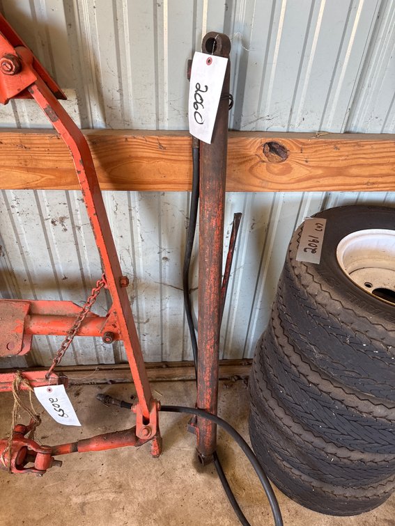 Allis Chalmers Cylinder