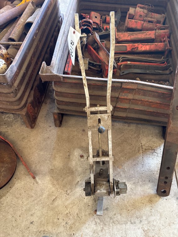 Tilt Bed Assembly - for Garden Trailer?
