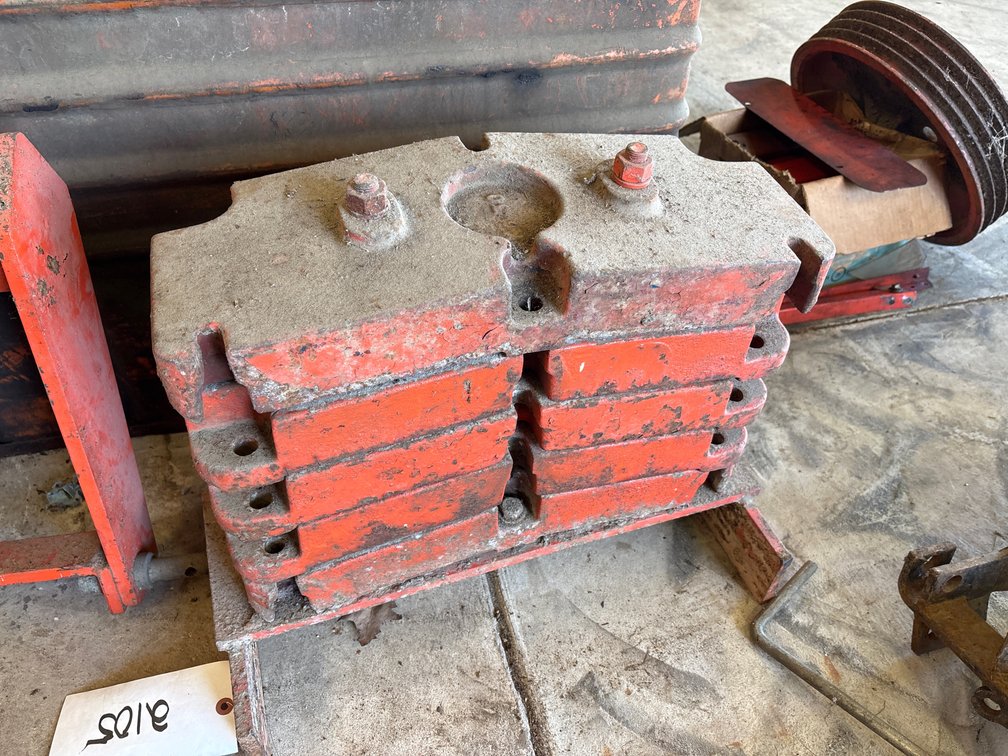 (5) Allis Chalmers Slab Weights with Bracket