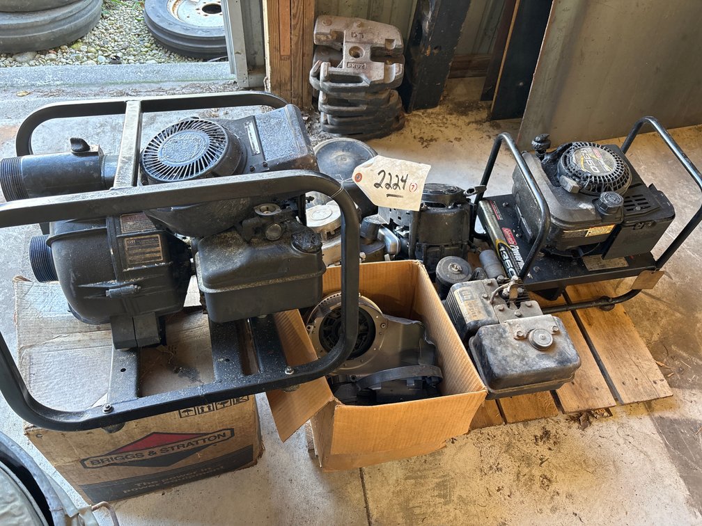 (5) Damaged Engines & (2) Boxes of Parts