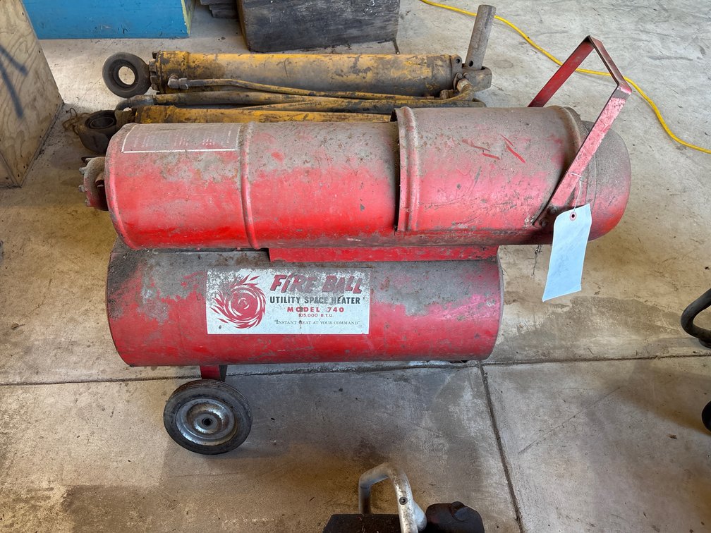 Fire Ball 740 Space Heater