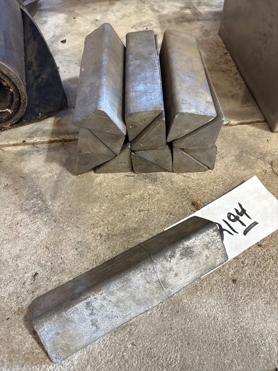 (14) metal ingots