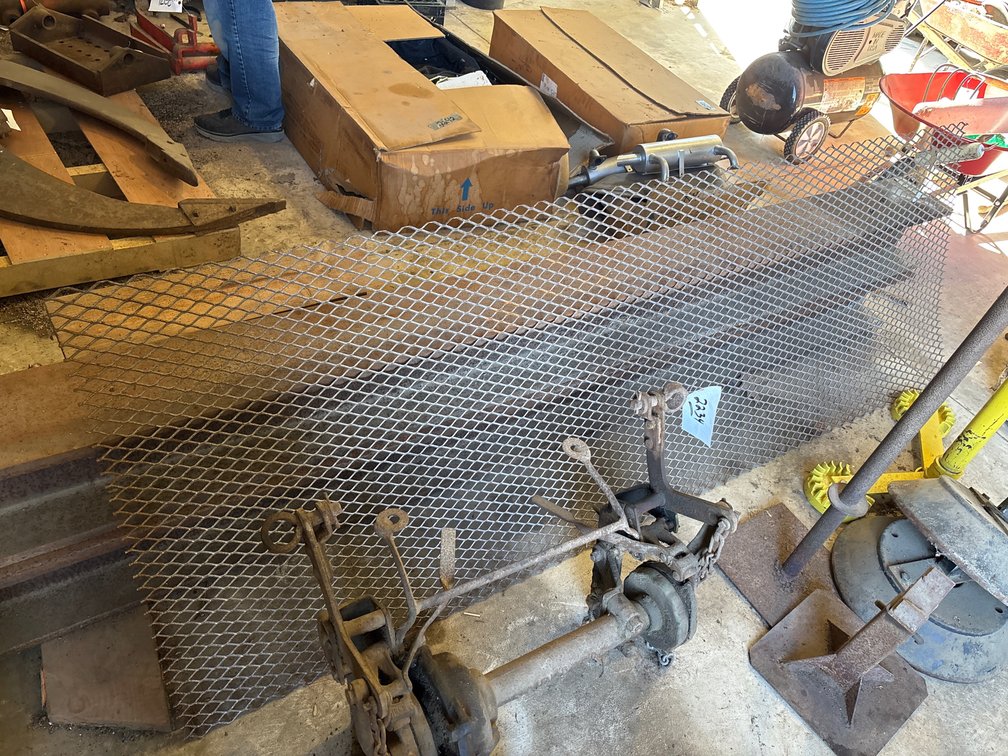 Metal Mesh 32 x 96”