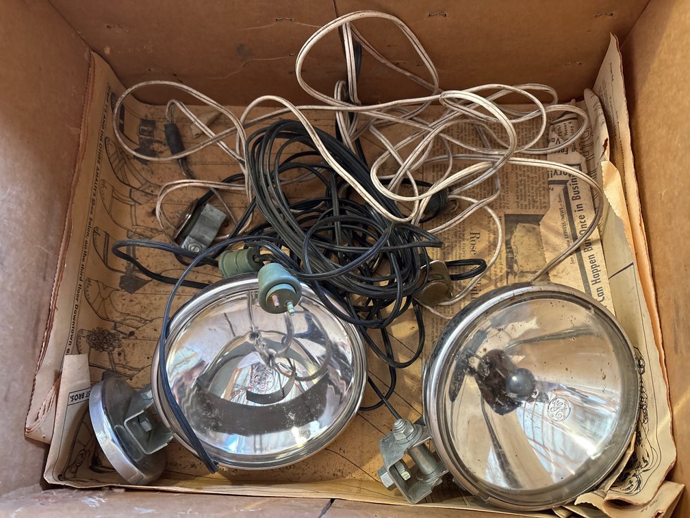Allis Chalmers Lights