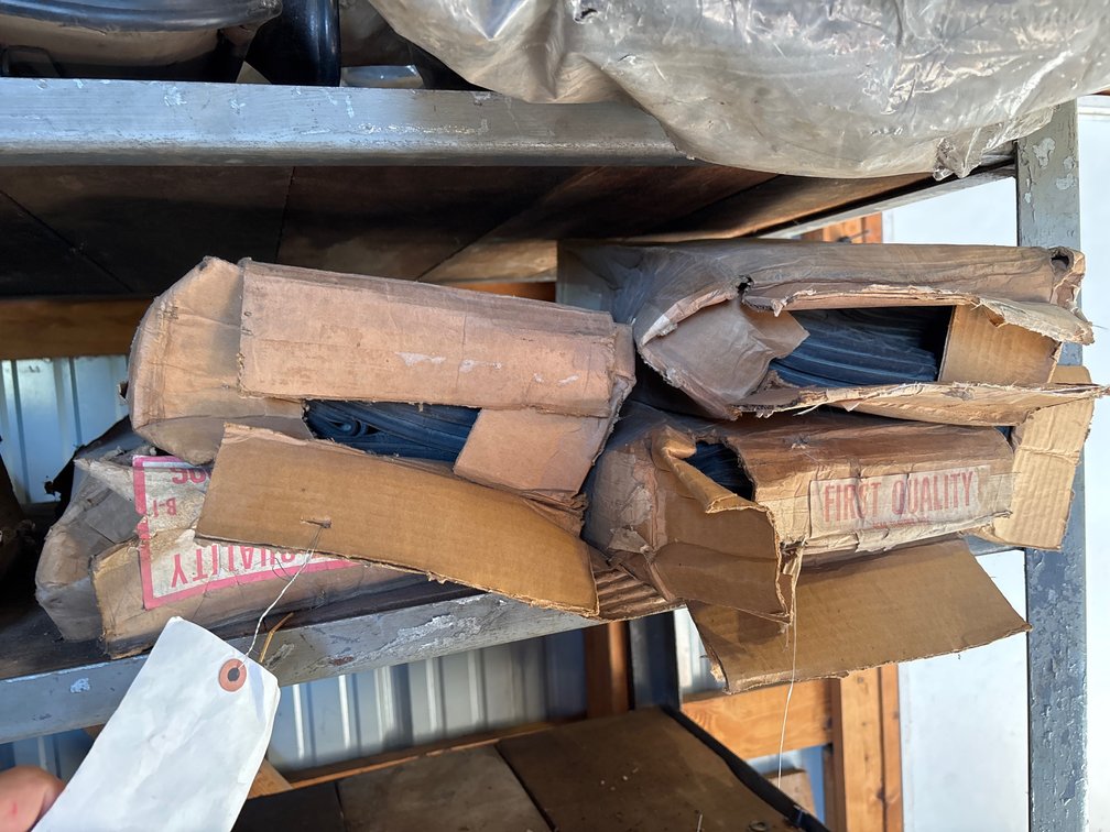 (4) 28” Rear Tractor Tubes