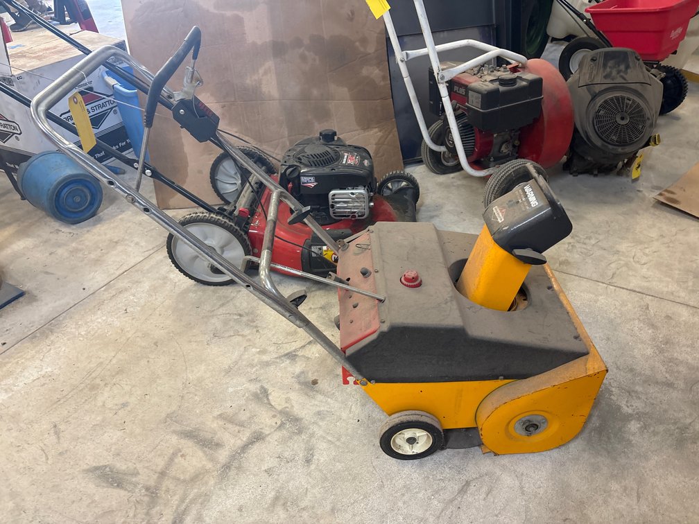 MTD 20 inch snowblower