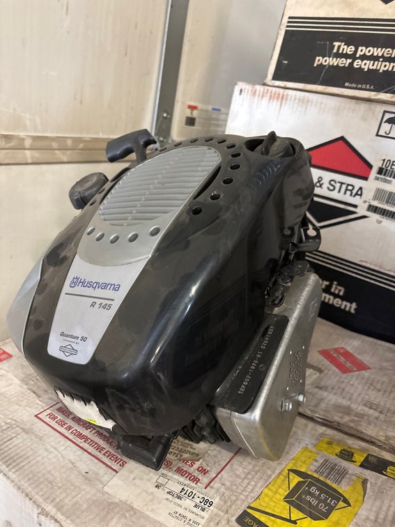Husqvarna R145 Briggs and Stratton Quantum 50