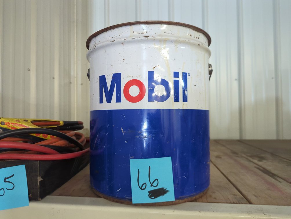 Mobil 5 Gallon Metal Can