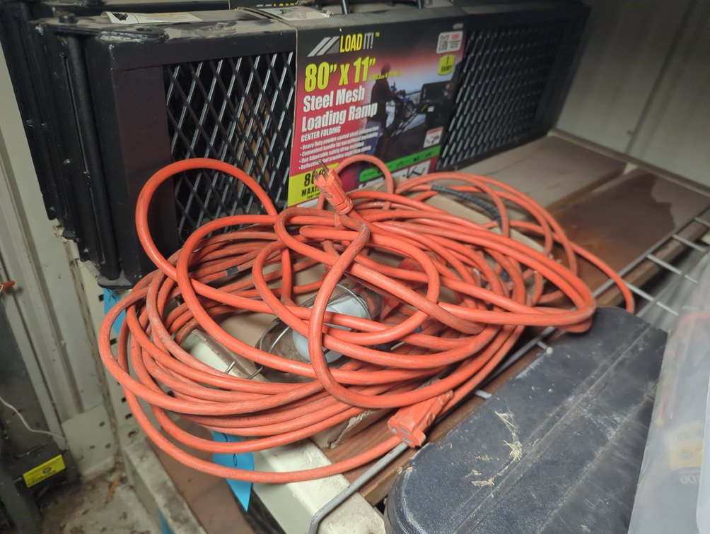 Extension Cord & Trouble Light