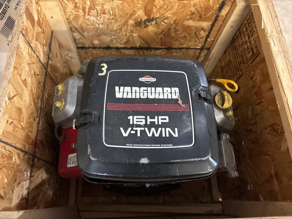 1999 Briggs and Stratton 16 ho V Twin Engine