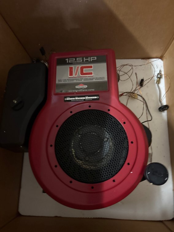 1996 Briggs and Stratton 12.5 ho I/C