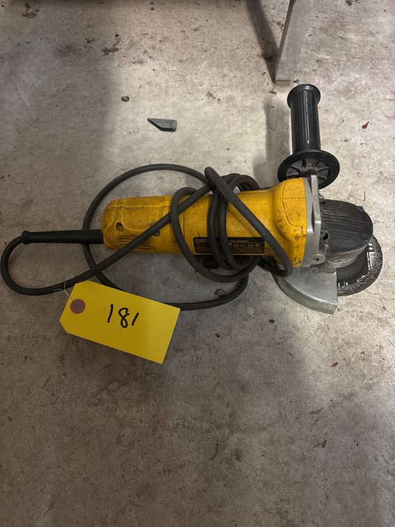 Dewalt D28110 Angle grinder