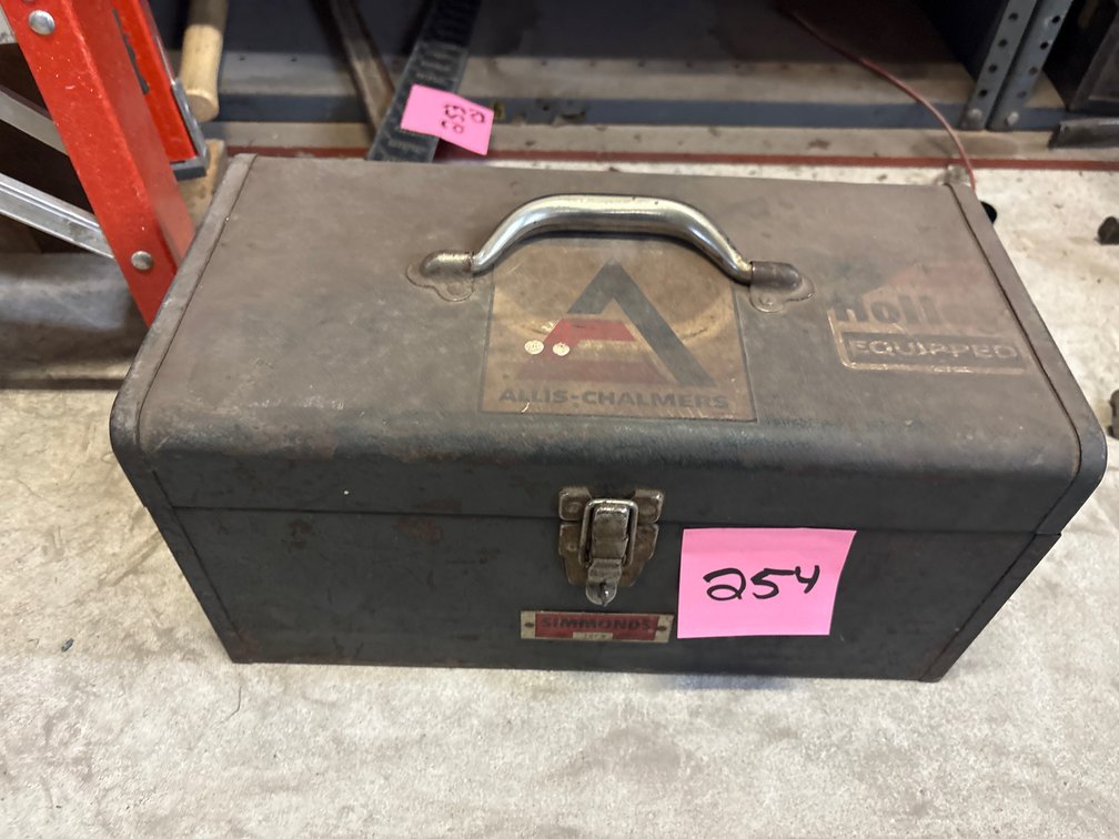 Simmonds metal tool box