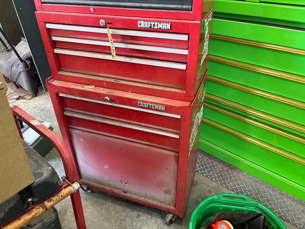 Craftsman upper and lower tool box