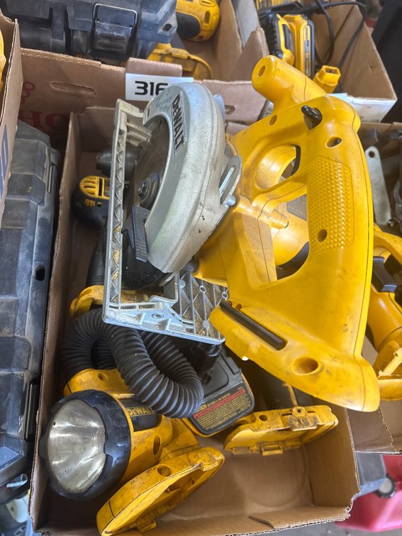 Dewalt 18 v drill, driver, impact, circular saw and light