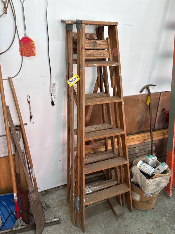 (2) 6ft Wood Stepladders