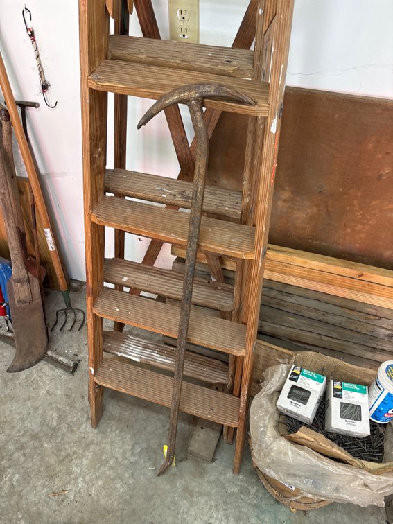 4ft Nail Puller Bar