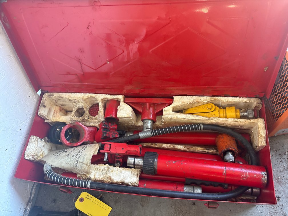 10 ton porto- power unit and case
