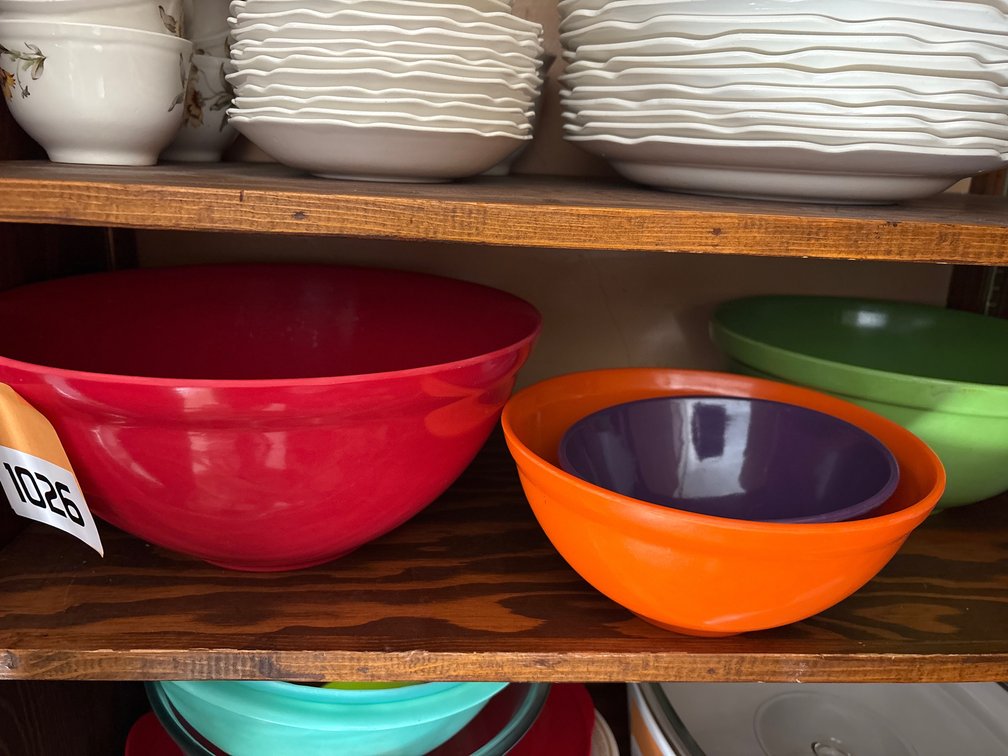 Plastic Nesting Bowls (4)