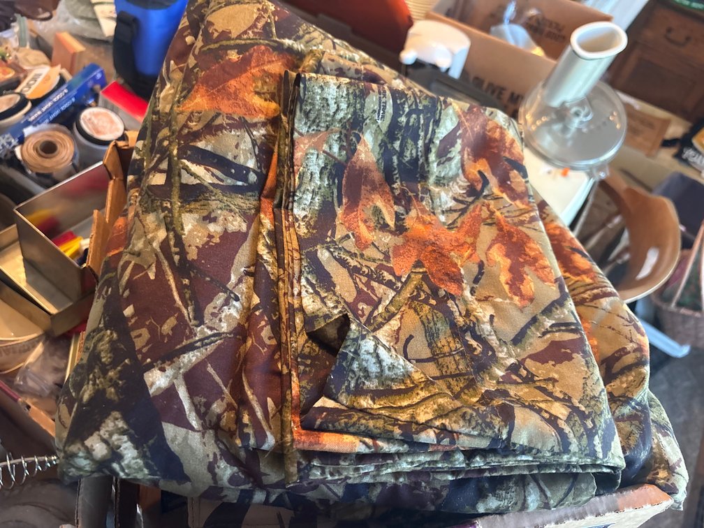Camo bedding, soft gun case