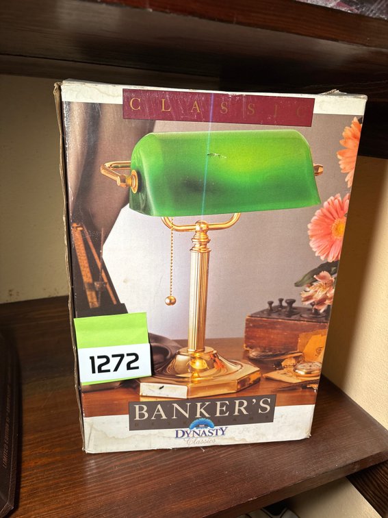 Banker’s Desk Lamp