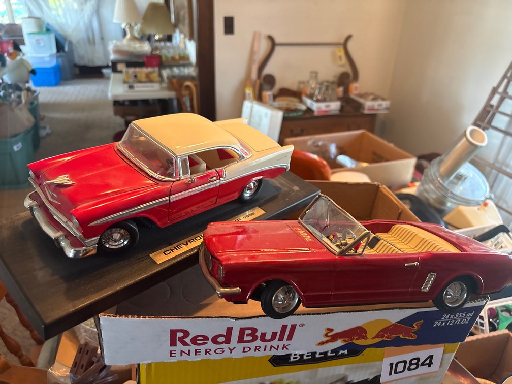 Vintage tin litho Mustang Friction car