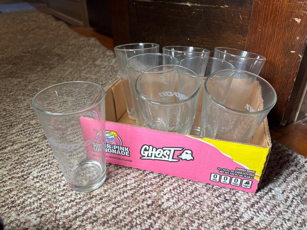 (8) Snap On Drink Glasses