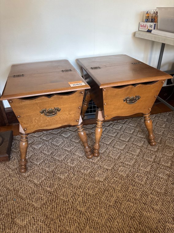(2) Colonial Style Side Tables