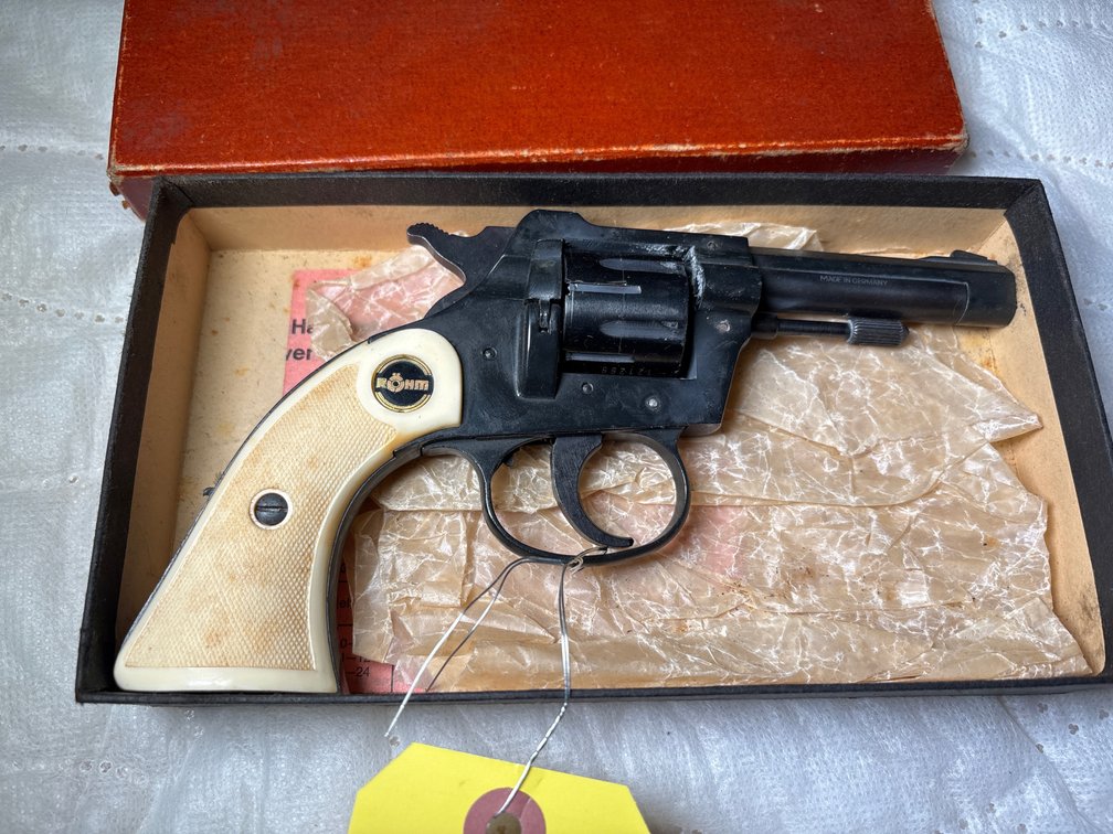 Rohm RG10S .22 Cal Revolver