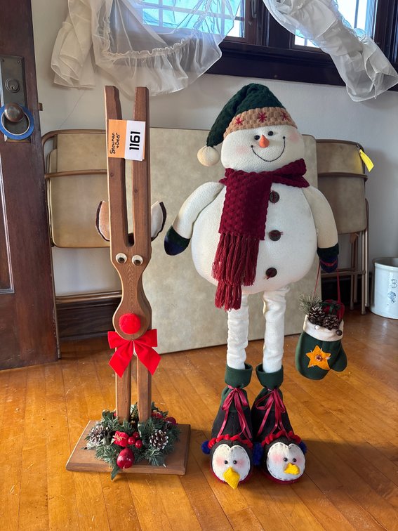 3ft Wood Reindeer & Plush Snowman