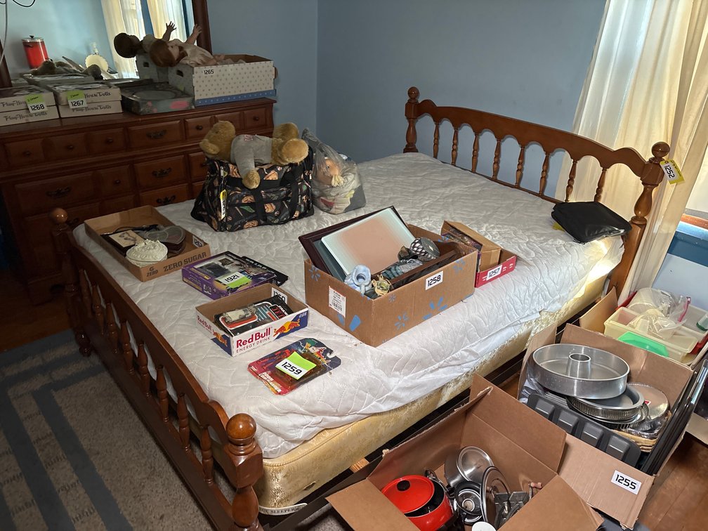 Full Size Bed