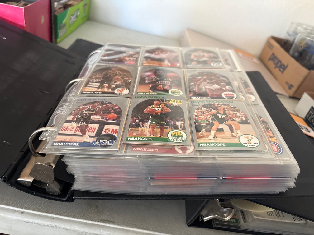 Basketball cards early 90s