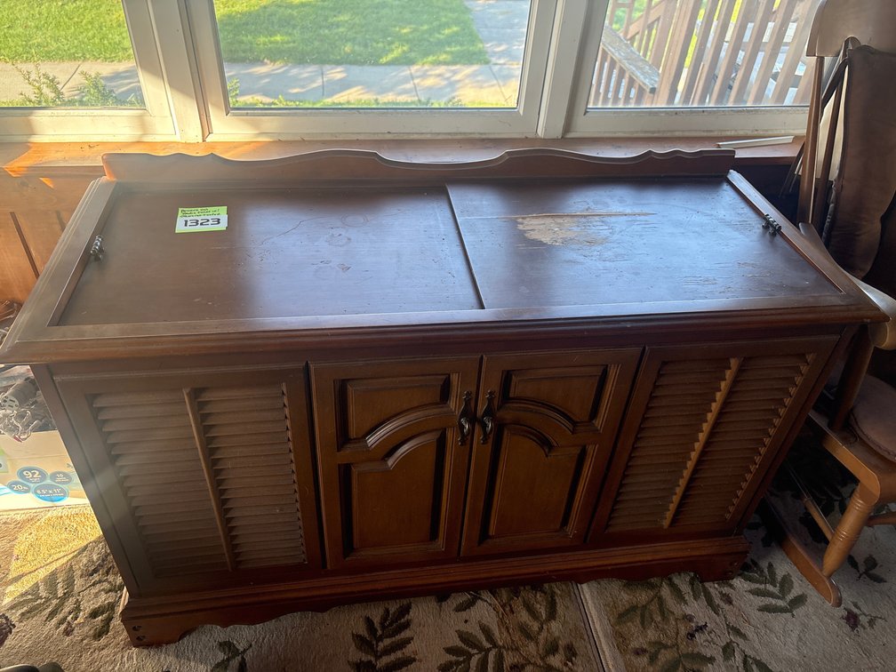 Sylvania radio and record console
