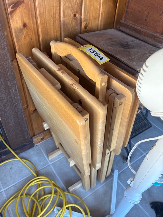 (4) TV Trays